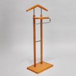 939 9049 VALET STAND
